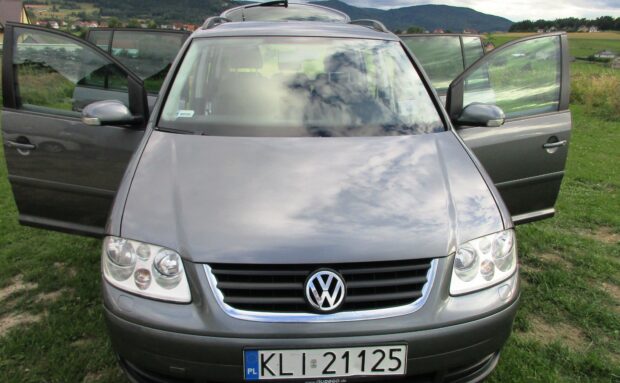 VW TOURAN